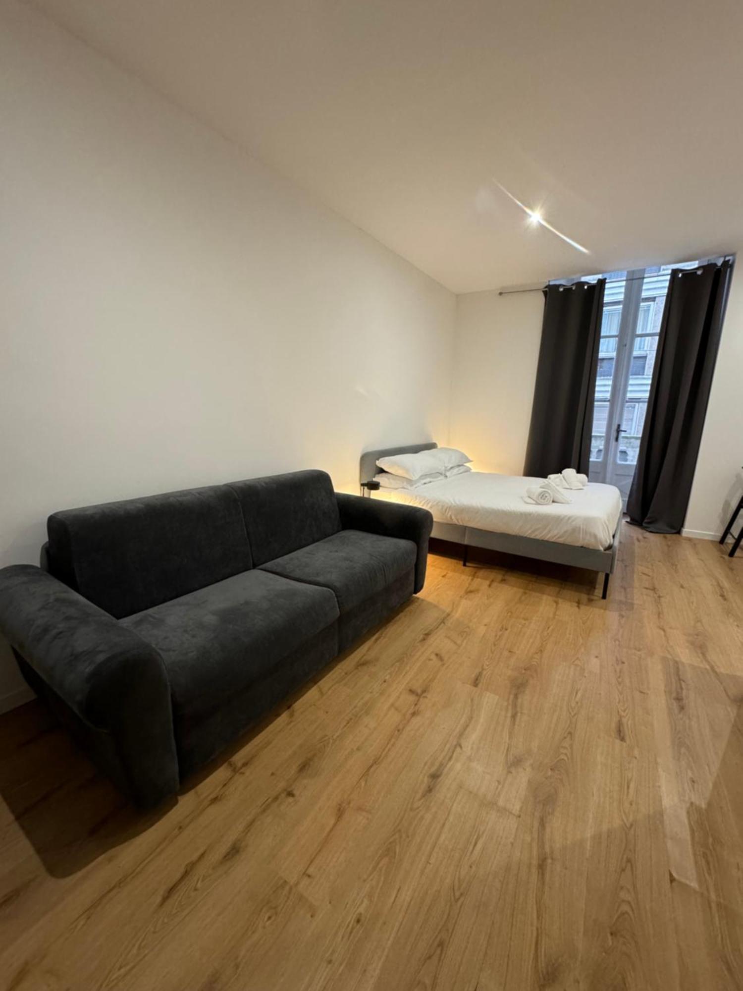 Il Tasso Rooms & Apartments ตรีเอสเต ภายนอก รูปภาพ